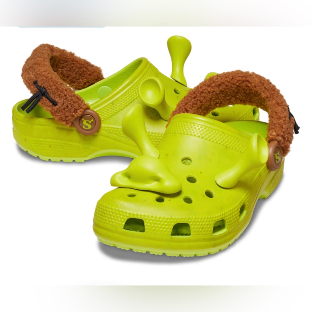 NWT Shrek x CROCS.  Mens 9|Womens 11
